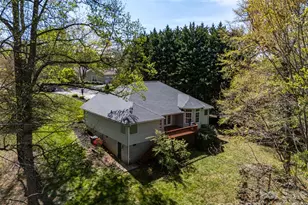 69 N Willow Brook Dr, Asheville, NC 28806 - Photo 23