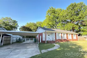4131 Woodgreen Terrace, Charlotte, NC 28205 - Photo 1