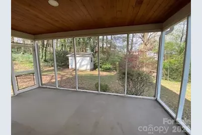 640 Edgewood Drive, Wilkesboro, NC 28697 - Photo 7