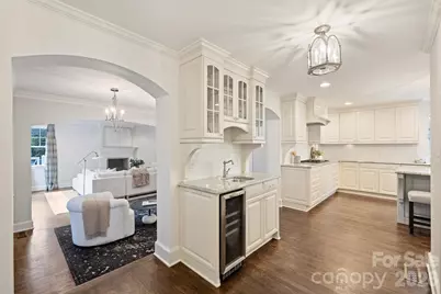 1652 Dilworth Road W, Charlotte, NC 28203 - Photo 15