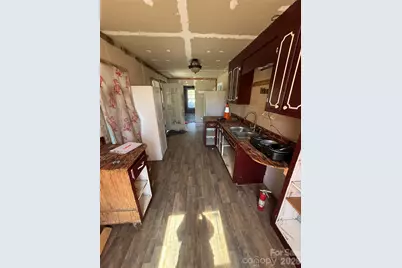 100 Hickory Street, Rhodhiss, NC 28667 - Photo 5