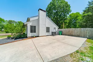 801 Sonata Pl, Charlotte, NC 28211 - Photo 25
