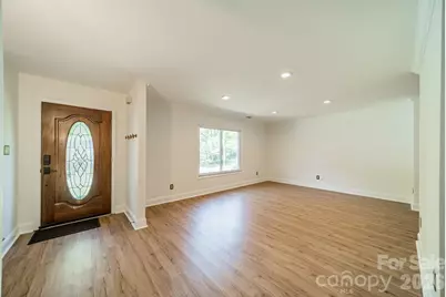 801 Sonata Place, Charlotte, NC 28211 - Photo 3