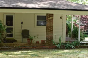 217 Redwood Ln, Lincolnton, NC 28092 - Photo 5