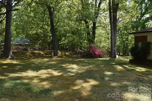 217 Redwood Ln, Lincolnton, NC 28092 - Photo 11