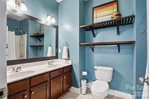 6048 Champions Crest Dr, Charlotte, NC 28269 - Photo 19