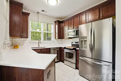 6048 Champions Crest Drive, Charlotte, NC 28269 - Photo 9