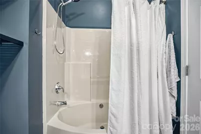 6048 Champions Crest Drive, Charlotte, NC 28269 - Photo 21