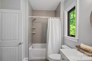 1420 Roundstone Rd, Sherrills Ford, NC 28673 - Photo 29