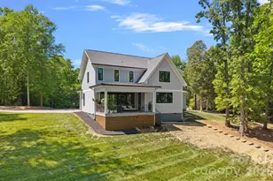 1420 Roundstone Rd, Sherrills Ford, NC 28673 - Photo 37