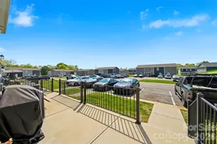 3953 Newhall Dr NW, Hickory, NC 28601 - Photo 23