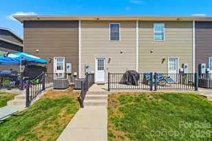 3953 Newhall Dr NW, Hickory, NC 28601 - Photo 25