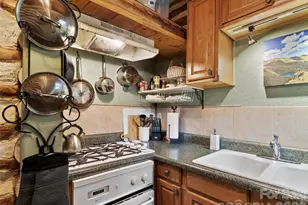 142 Cold Spring Rd, Burnsville, NC 28714 - Photo 15