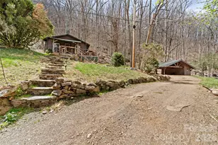 142 Cold Spring Rd, Burnsville, NC 28714 - Photo 31