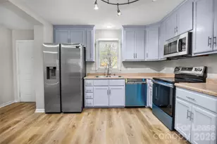 2020 Lasalle St, Charlotte, NC 28216 - Photo 5