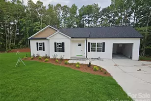 2566 Heather Ln, Lancaster, SC 29720 - Photo 1