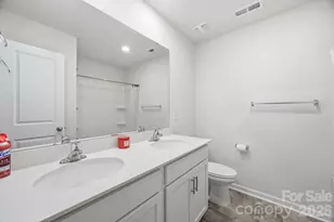 3016 Platinum Pointe Dr, Charlotte, NC 28227 - Photo 23