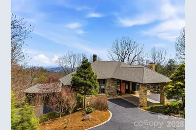 1000 McFarlane Way, Hendersonville, NC 28739 - Photo 1