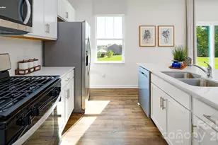 602 Dazzle Loop, Newton, NC 28658 - Photo 7