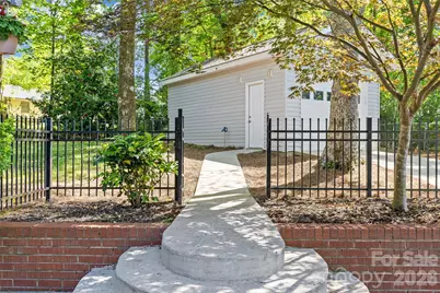7108 Preston Court, Charlotte, NC 28215 - Photo 41
