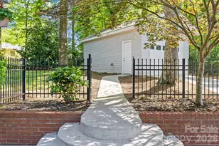 7108 Preston Ct, Charlotte, NC 28215 - Photo 41