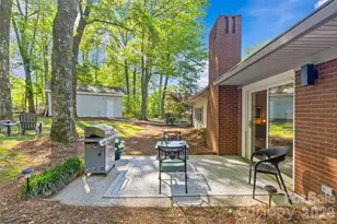 7108 Preston Ct, Charlotte, NC 28215 - Photo 35