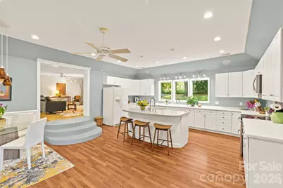 7108 Preston Court, Charlotte, NC 28215 - Photo 15