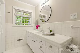 7108 Preston Ct, Charlotte, NC 28215 - Photo 31