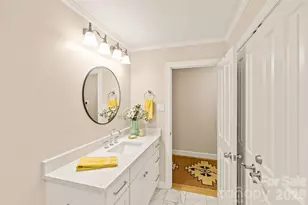 7108 Preston Ct, Charlotte, NC 28215 - Photo 27