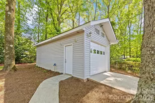 7108 Preston Ct, Charlotte, NC 28215 - Photo 43