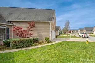 33 W Hiawassee Rd, Fletcher, NC 28732 - Photo 5