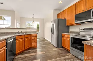 33 W Hiawassee Rd, Fletcher, NC 28732 - Photo 15