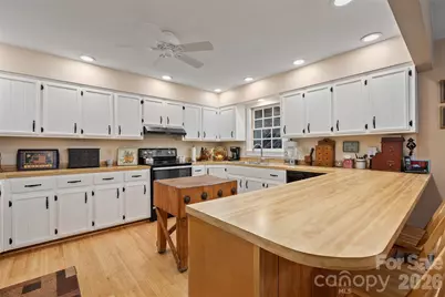 134 The Trail, Maggie Valley, NC 28751 - Photo 5