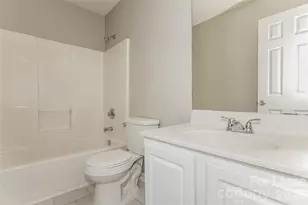 3715 Silver Ore Ln, Charlotte, NC 28216 - Photo 13