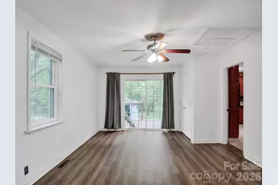 6210 Grove Park Boulevard, Charlotte, NC 28215 - Photo 5