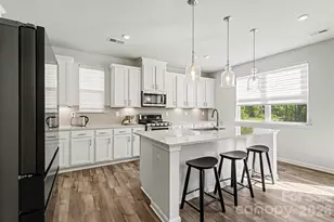 5109 Kinsbridge Dr, Mint Hill, NC 28227 - Photo 11