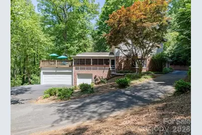 819 Chesterfield Circle SW, Lenoir, NC 28645 - Photo 3