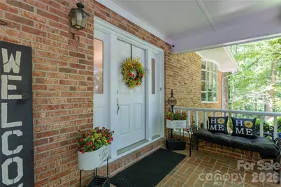 819 Chesterfield Circle SW, Lenoir, NC 28645 - Photo 5