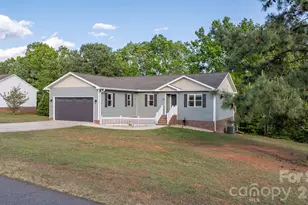 4262 Boulder Dr, Morganton, NC 28655 - Photo 3