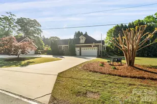 1701 S Point Rd, Belmont, NC 28012 - Photo 29
