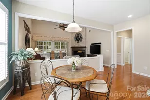 10469 Scotland Ave, Fort Mill, SC 29707 - Photo 9