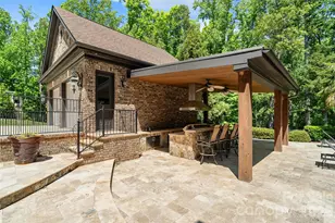 733 Fawns Glen Pl, Clover, SC 29710 - Photo 43
