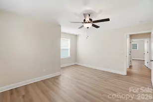 1914 Irma St, Charlotte, NC 28216 - Photo 39