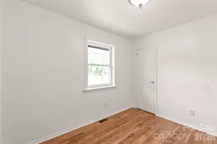 548 Drury Dr, Charlotte, NC 28206 - Photo 21