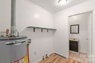 548 Drury Dr, Charlotte, NC 28206 - Photo 15