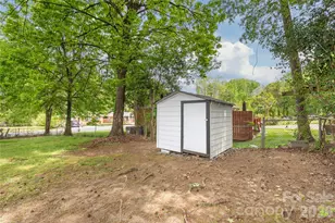 548 Drury Dr, Charlotte, NC 28206 - Photo 33