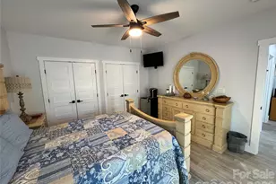 2371 W Paradise Harbor Dr, Connelly Springs, NC 28612 - Photo 21