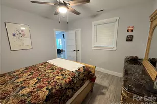 2371 W Paradise Harbor Dr, Connelly Springs, NC 28612 - Photo 23