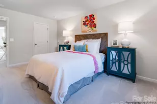 1614 Cottage Crk Dr, Bessemer City, NC 28016 - Photo 11