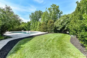 808 Huntington Park Dr, Charlotte, NC 28211 - Photo 5
